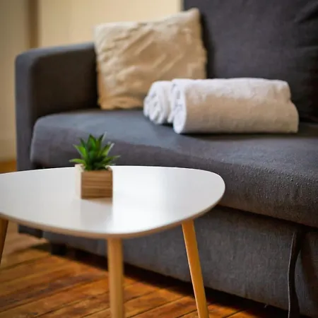 L'oiseau Blanc Un Petit Nid Proche De La Gare ! Apartman